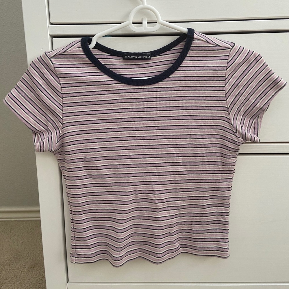 Striped Brandy Melville Ashlyn top! 💓